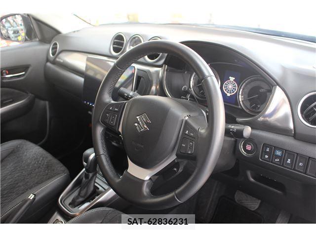Suzuki ESCUDO 2022 6404078-9