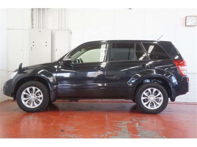 Suzuki ESCUDO 2017 6404214-7