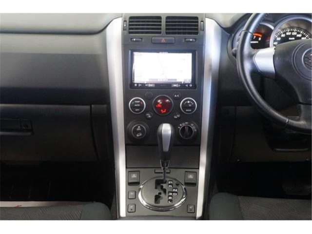 Suzuki ESCUDO 2017 6404214-9