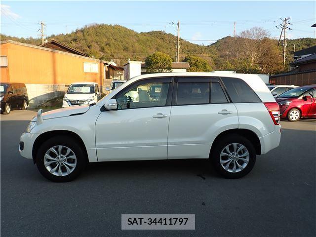 Suzuki ESCUDO 2017 6404283-8