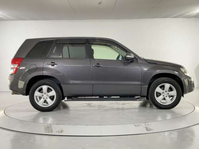 Suzuki ESCUDO 2012 6404497-7