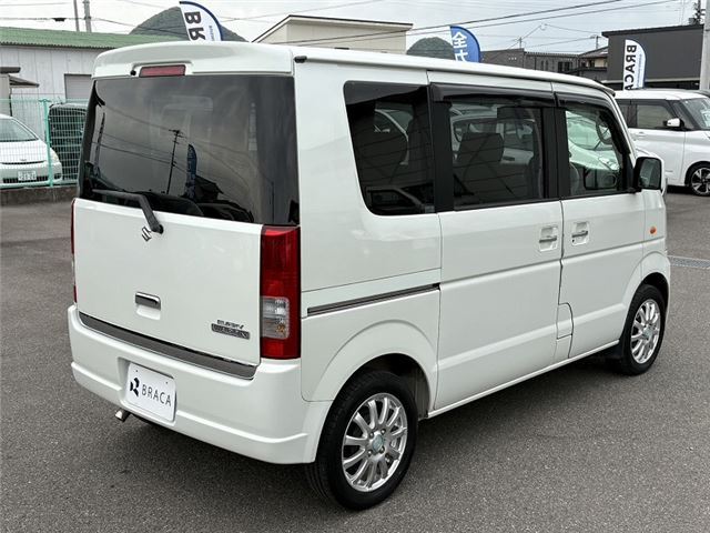 Suzuki EVERY WAGON 2011 6412302-9