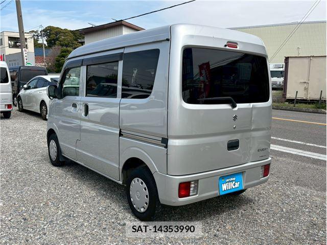 Suzuki EVERY 2017 6410488-8