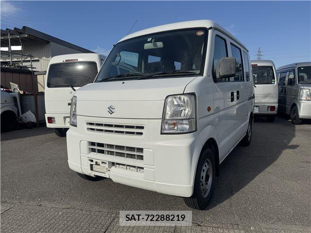 Suzuki EVERY 2013 6411031-0