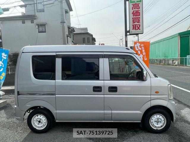 Suzuki EVERY 2012 6411128-8