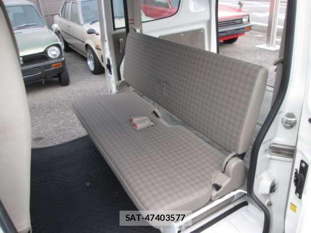 Suzuki EVERY 2011 6411238-10