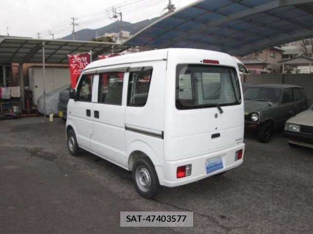 Suzuki EVERY 2011 6411238-3