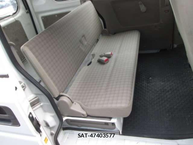 Suzuki EVERY 2011 6411238-6