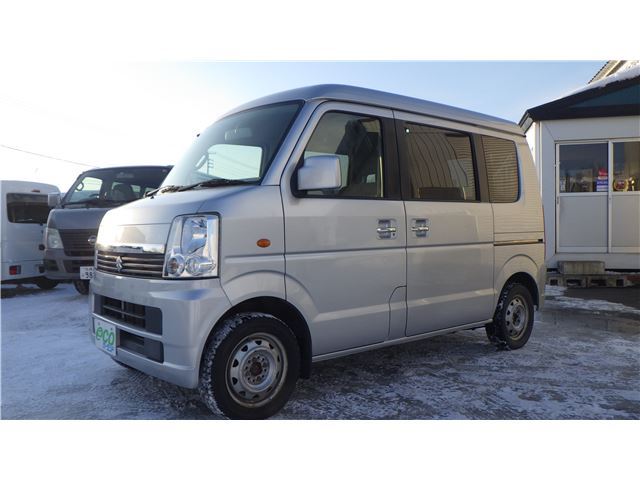 Suzuki EVERY 2011 6411265-0