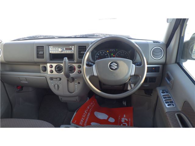 Suzuki EVERY 2011 6411265-9