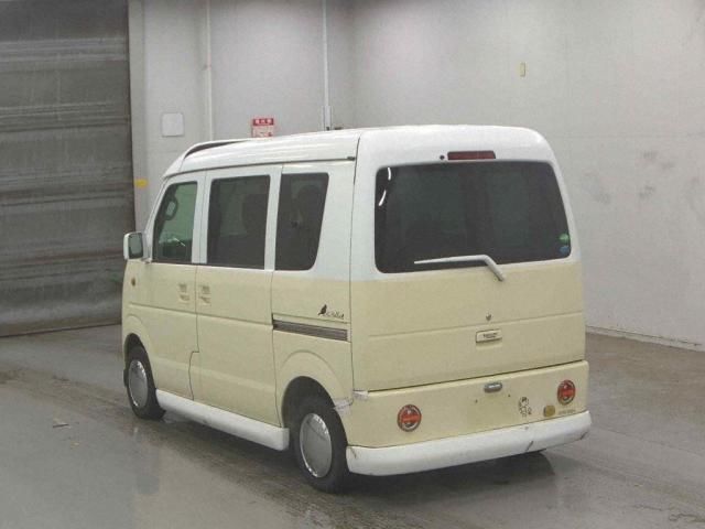 Suzuki EVERY 2013 6411540-1