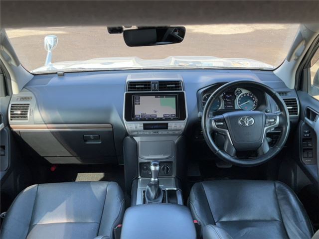 Toyota LAND CRUISER PRADO 2018 6385697-9