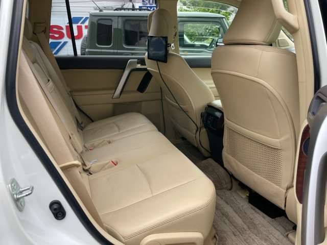 Toyota LAND CRUISER PRADO 2016 6386498-10