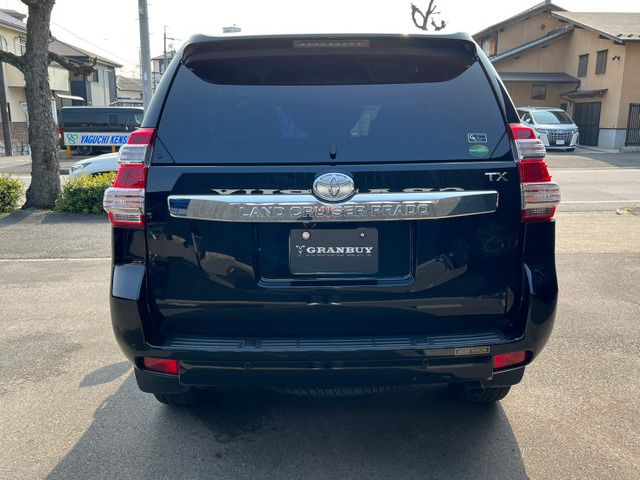 Toyota LAND CRUISER PRADO 2016 6386534-8