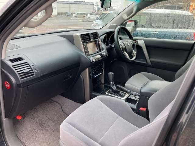 Toyota LAND CRUISER PRADO 2013 6386854-4