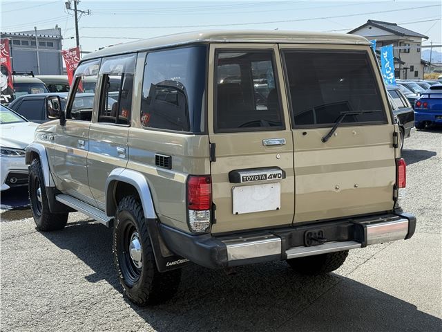 Toyota LAND CRUISER PRADO 1992 6388365-5