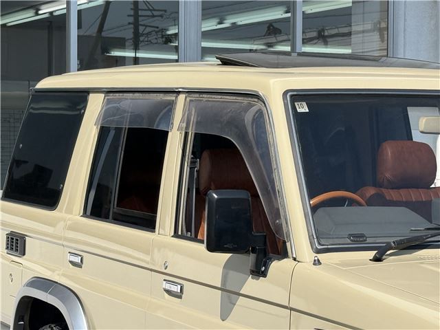 Toyota LAND CRUISER PRADO 1992 6388365-8