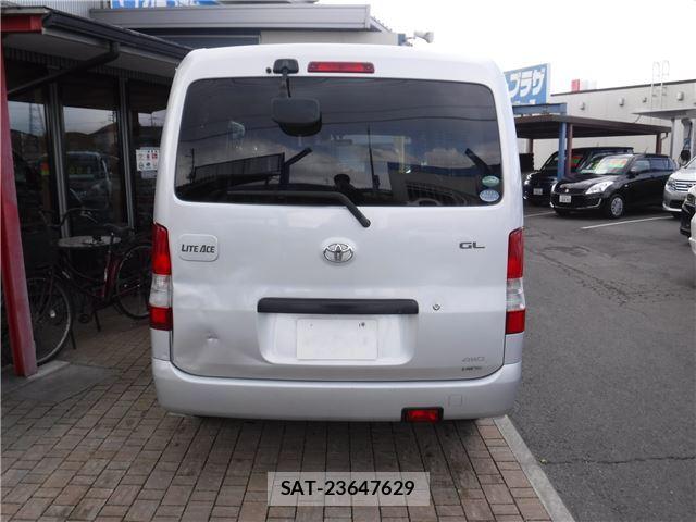 Toyota LITEACE VAN 2016 6389696-1