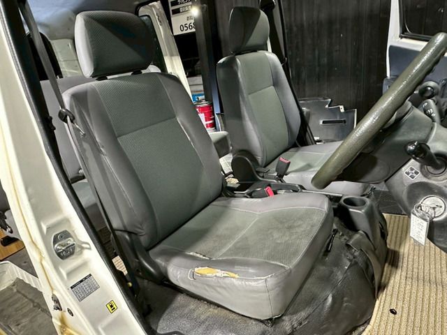 Toyota LITEACE VAN 2015 6389806-4