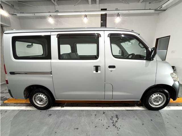 Toyota LITEACE VAN 2015 6389846-8