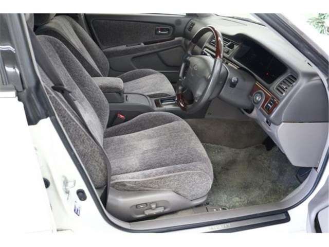 Toyota MARK II 2000 6390868-9