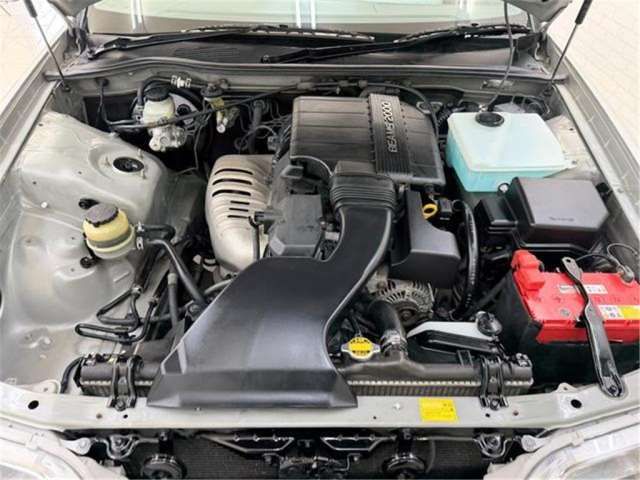 Toyota MARK II 2000 6390898-5