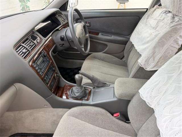 Toyota MARK II 2000 6390898-8