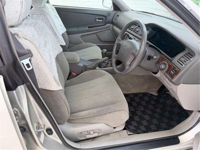 Toyota MARK II 2000 6390898-9