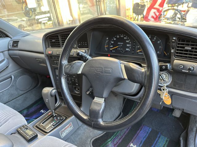 Toyota MARK II 1992 6391464-9