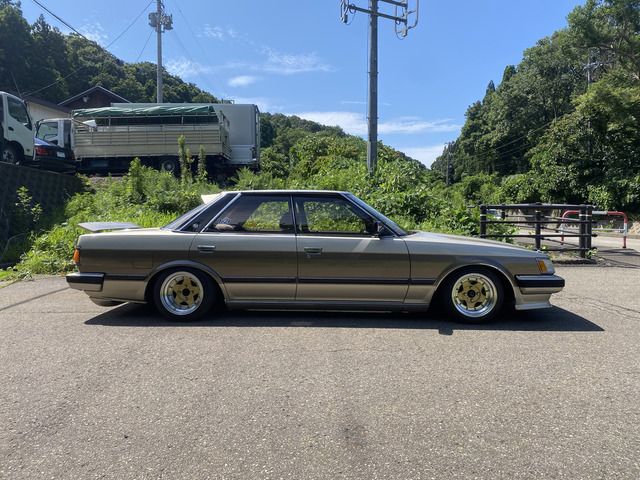 Toyota MARK II 1985 6391637-6