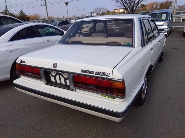 Toyota MARK II 1983 6391664-4