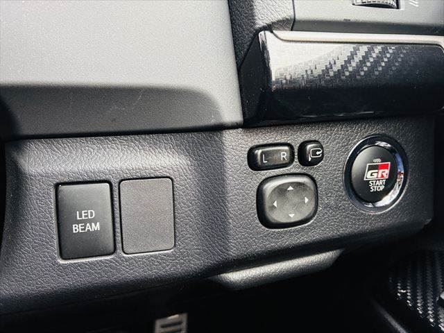 Toyota MARK X 2019 6391855-6