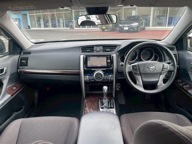 Toyota MARK X 2018 6392059-1