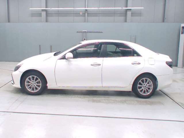 Toyota MARK X 2017 6392165-3
