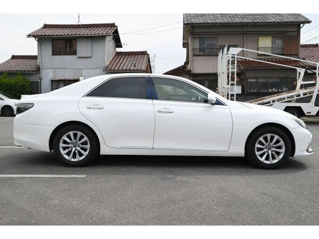 Toyota MARK X 2017 6392241-7