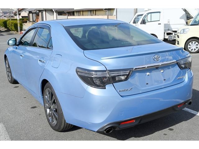 Toyota MARK X 2017 6392307-1