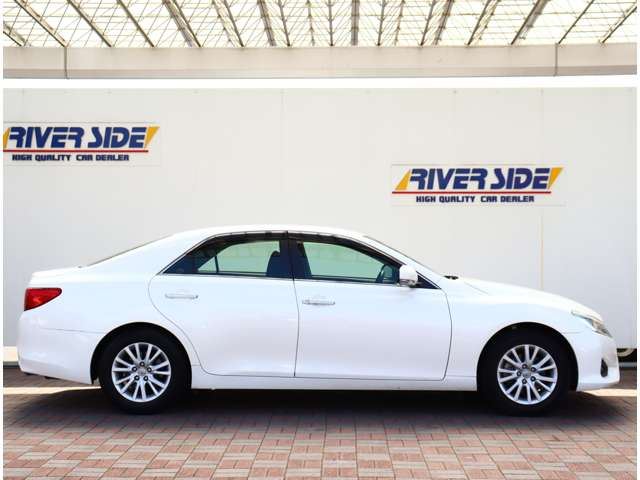 Toyota MARK X 2013 6393441-1