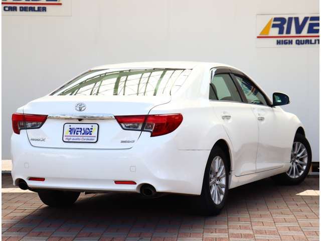 Toyota MARK X 2013 6393441-2