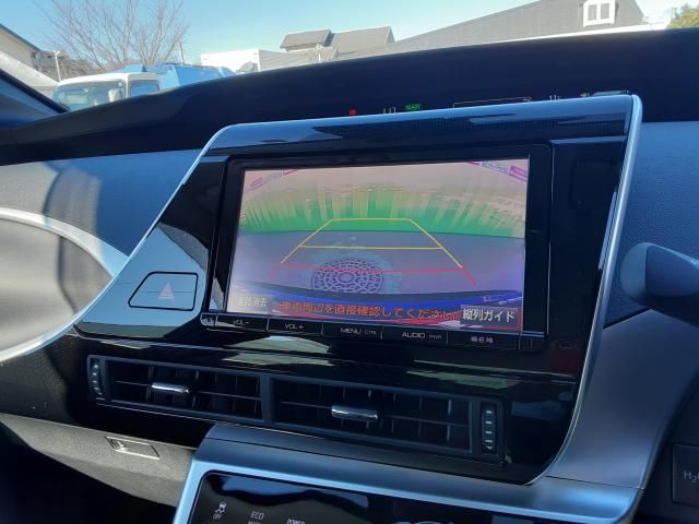Toyota Mirai 2016 6417070-5