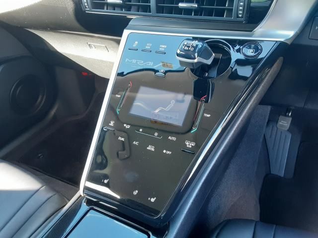 Toyota Mirai 2016 6417070-6