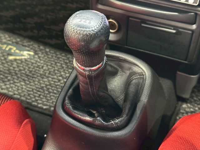 Toyota MR-S 2003 6396749-10