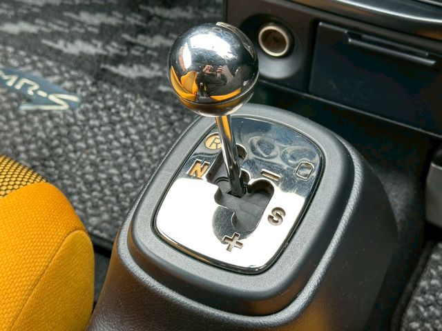 Toyota MR-S 2001 6396915-7