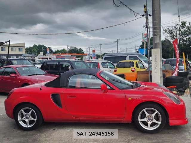 Toyota MR-S 2000 6396981-5