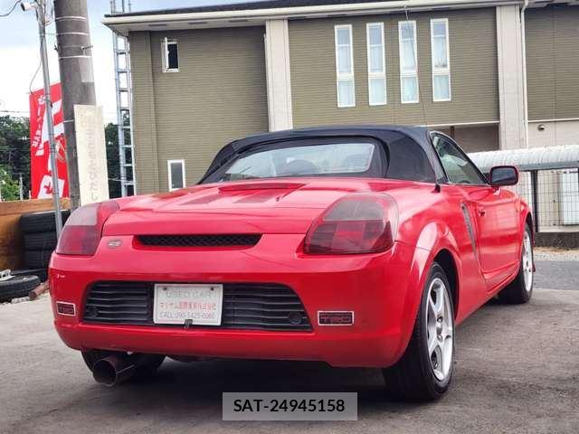 Toyota MR-S 2000 6396981-8