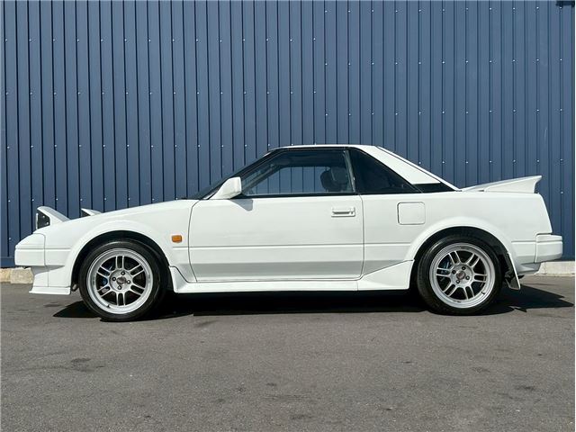 Toyota MR2 1986 6416485-3