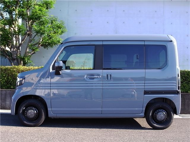 Honda N-VAN e: 2024 6420997-4