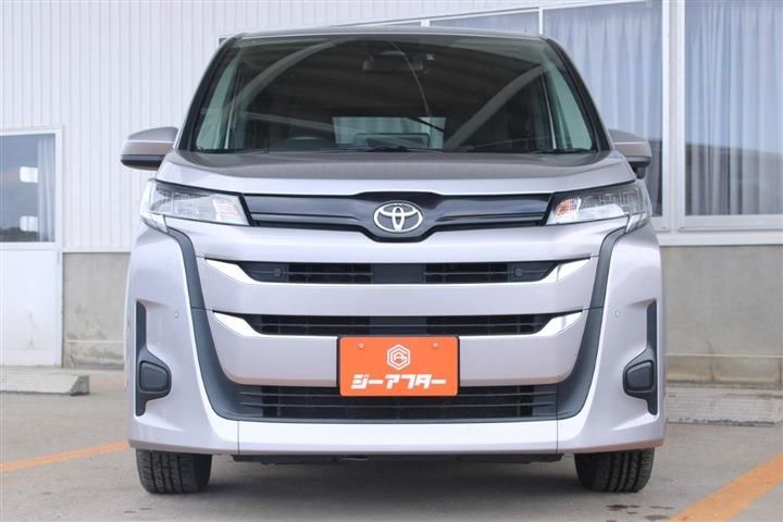 Toyota NOAH 2022 6403389-6
