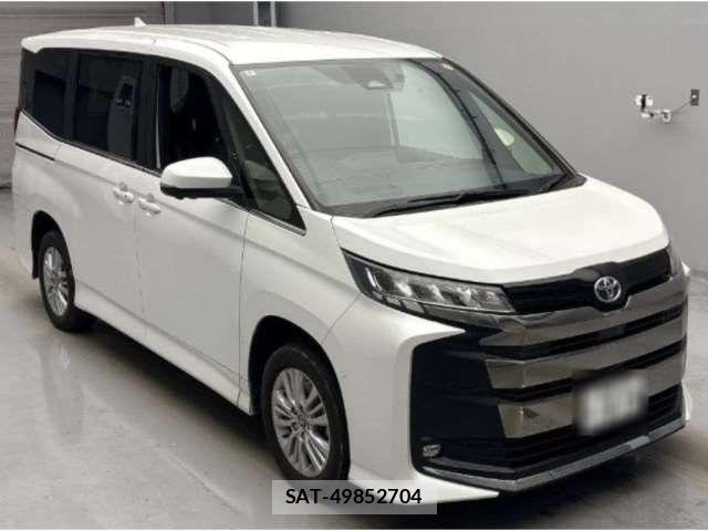 Toyota NOAH 2022 6405103-0