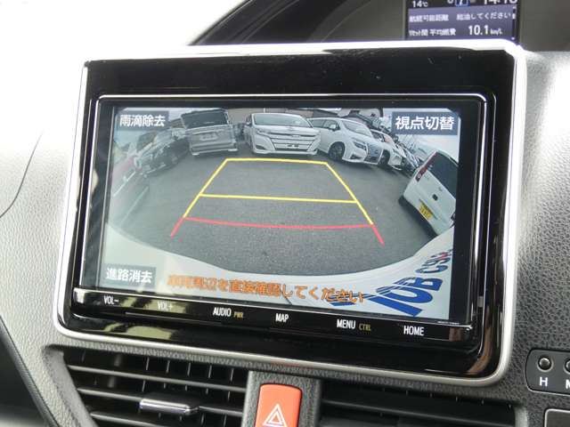 Toyota NOAH 2021 6406104-4
