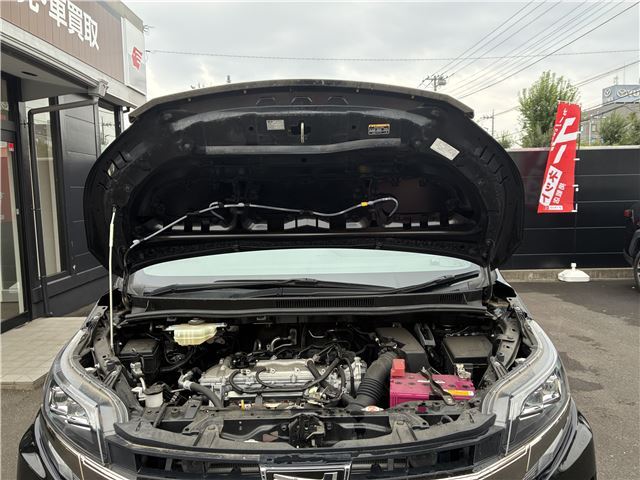 Toyota NOAH 2021 6406203-6
